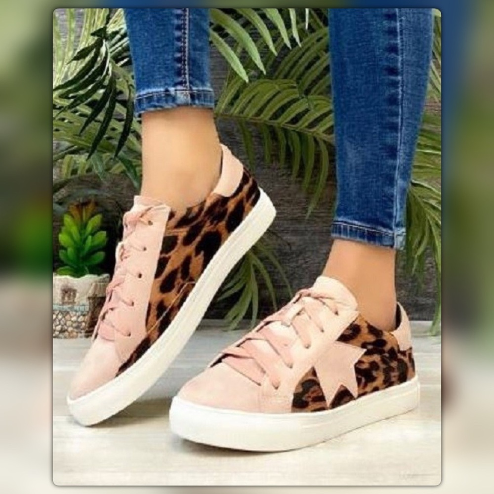 Pink Leopard Star Sneakers